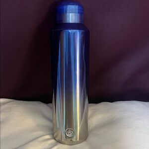 Starbucks Gradient Winter Blue 20 oz Water Bottle